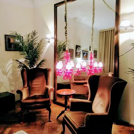 Charming Vintage Piata Sfatului Apartment Brasov